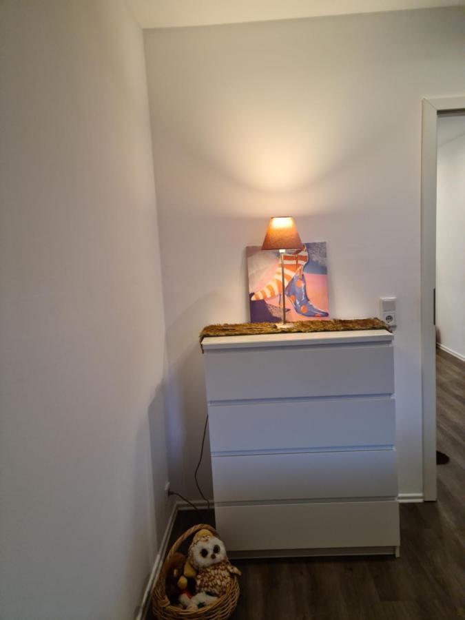 Pilgrims "Hermine" Fewo Mit 3 Schlafzimmern, Balkon, Fast Internet ブリーロン エクステリア 写真
